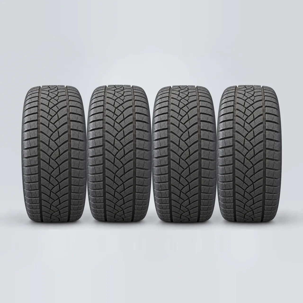 GOODYEAR ULTRAGRIP PERFORMANCE+, 4 gomme, battistrada 6 mm