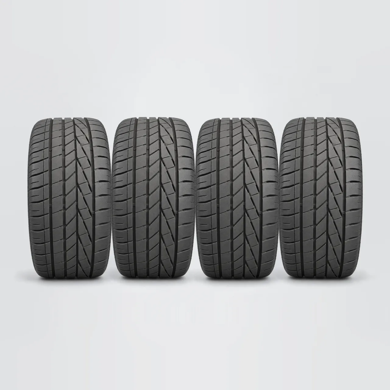 GOODYEAR EXCELLENCE, 4 gomme, battistrada 6 mm